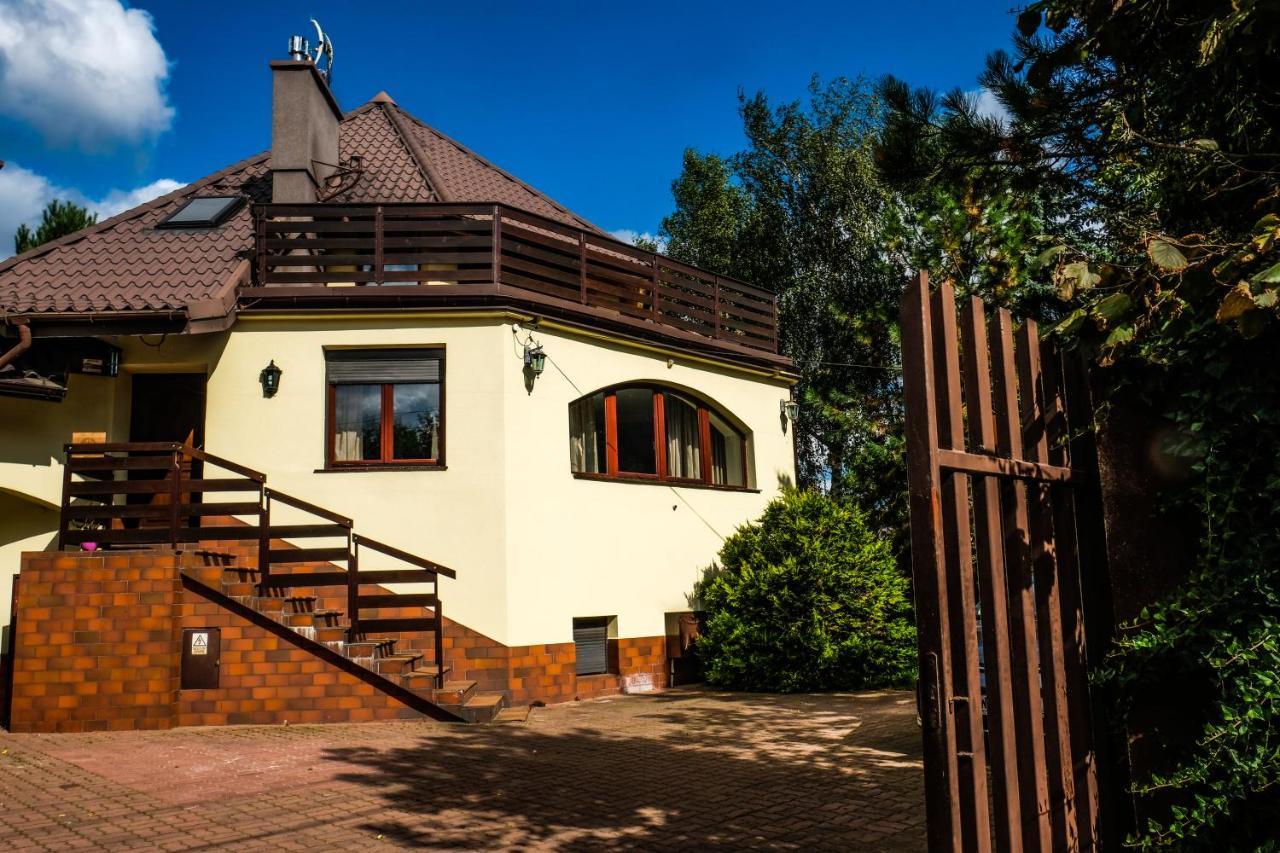 Villa 37B Bed And Breakfast 华沙 外观 照片