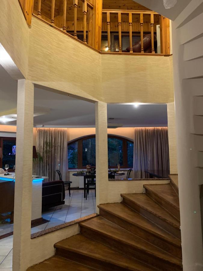 Villa 37B Bed And Breakfast 华沙 外观 照片