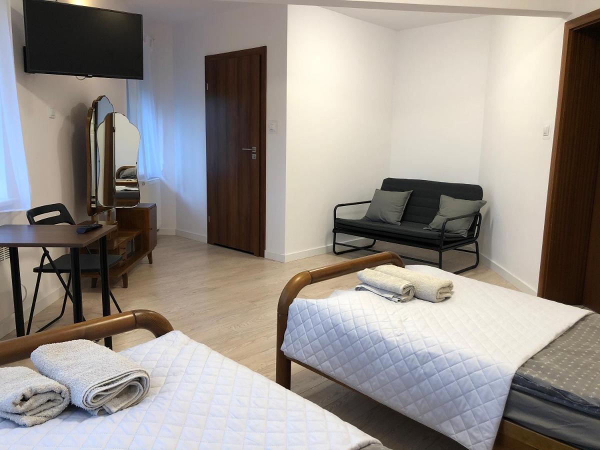 Villa 37B Bed And Breakfast 华沙 外观 照片