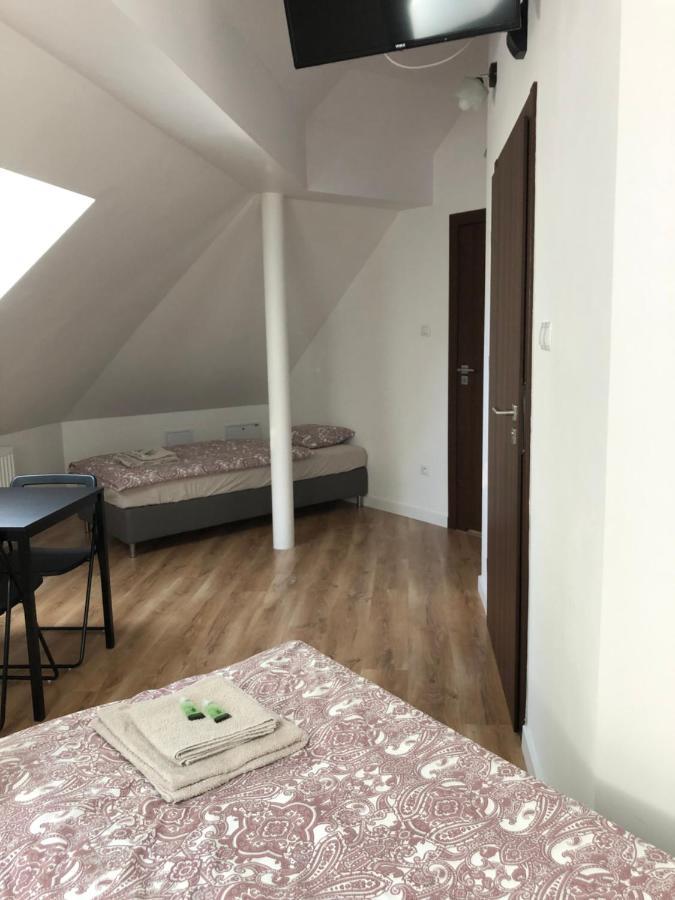 Villa 37B Bed And Breakfast 华沙 外观 照片