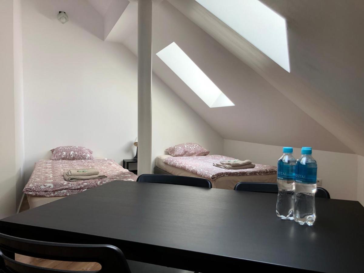 Villa 37B Bed And Breakfast 华沙 外观 照片